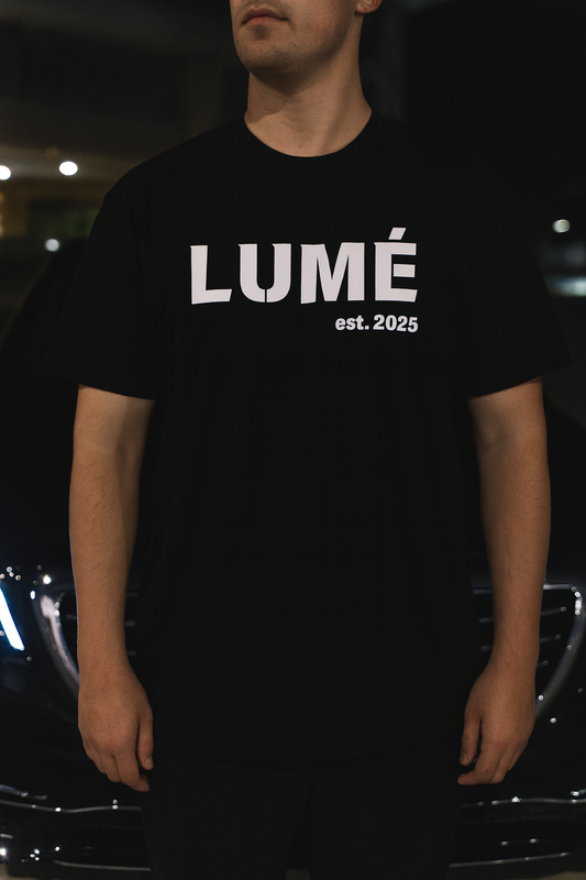 LUMÉ est 2025 Classic Oversized Tee